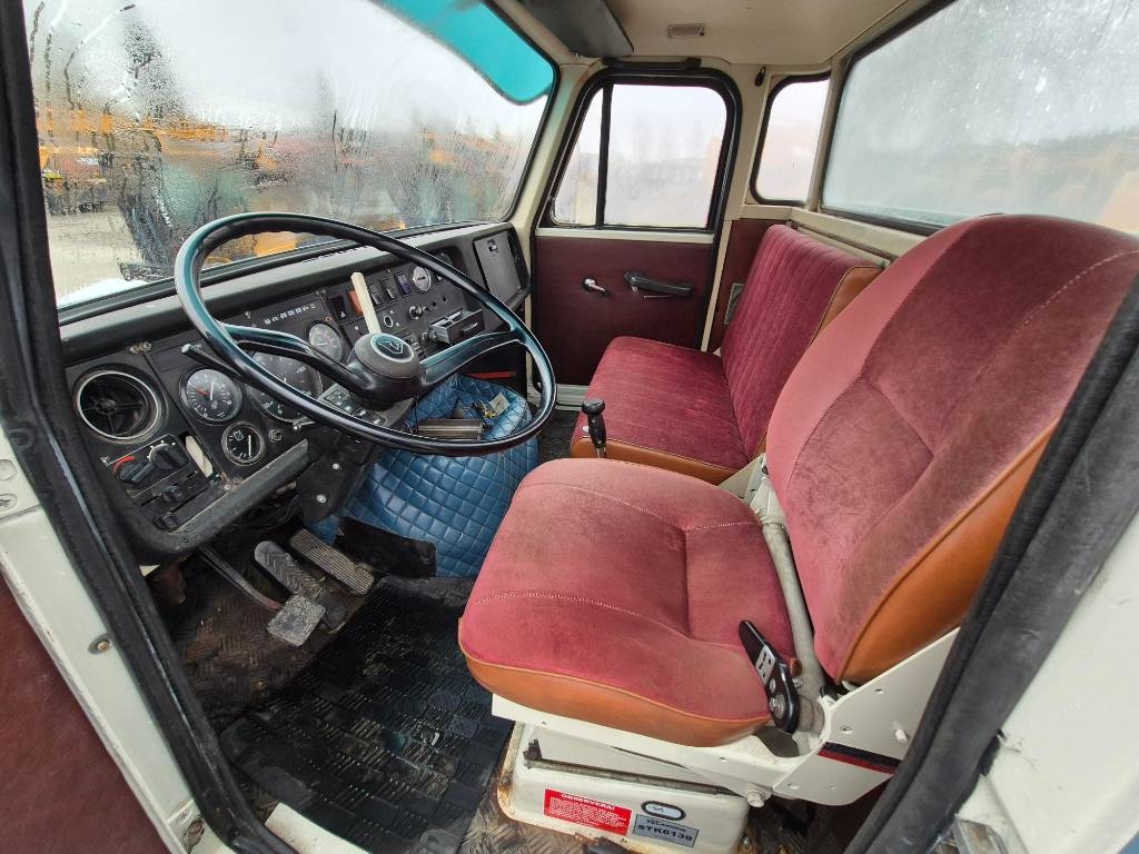 Volvo N 1025 1973 - Image 5