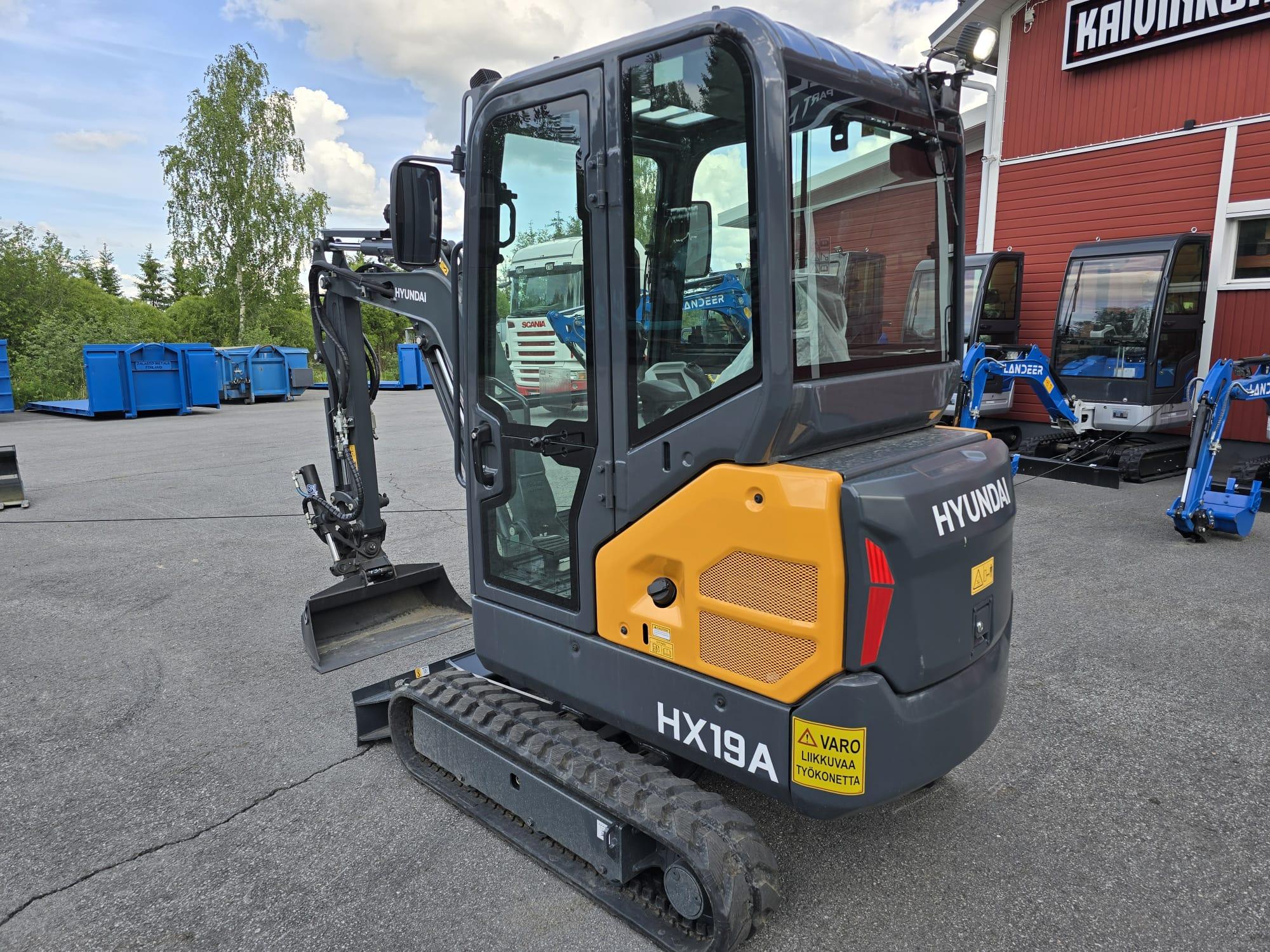 Hyundai HX19A - Image 6