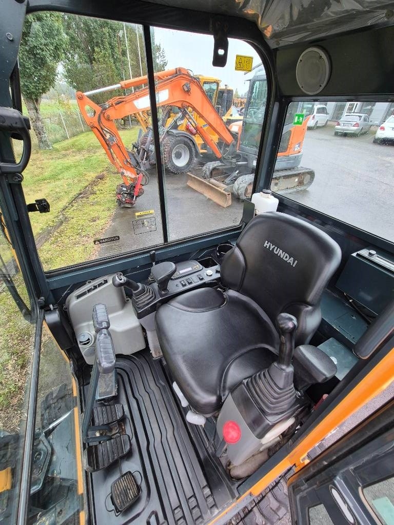 Hyundai R 18-9AK 2021 - Image 5