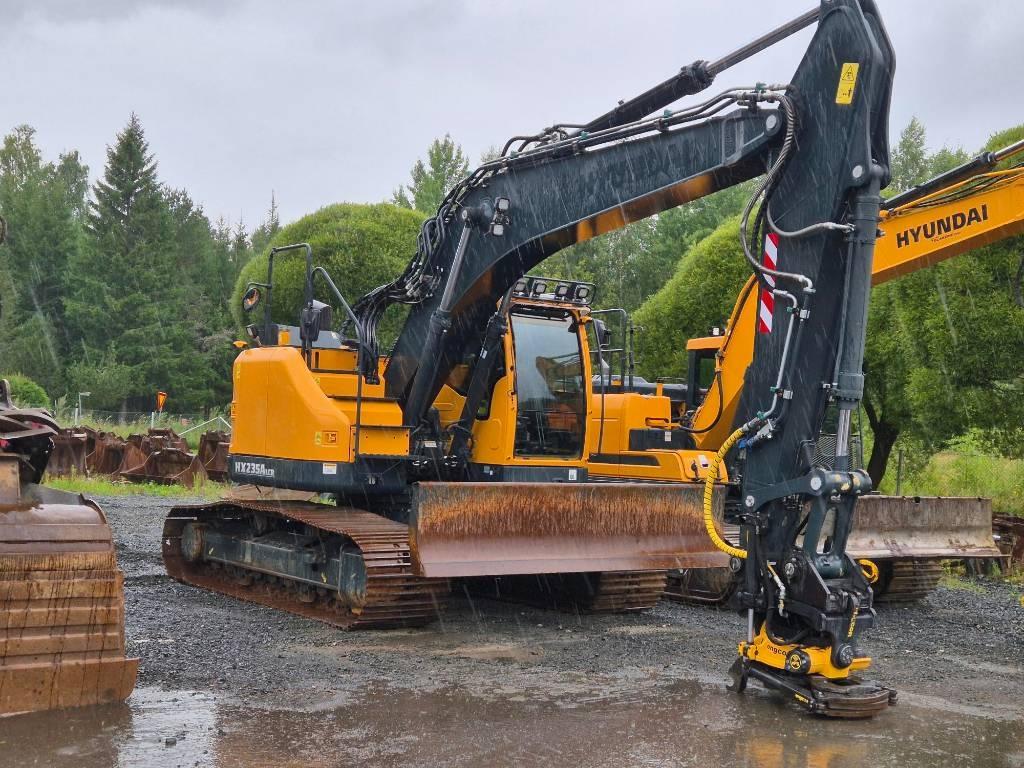 Hyundai HX 235 ALCRD 2021
