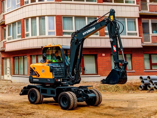 Hyundai HW65A - Image 2