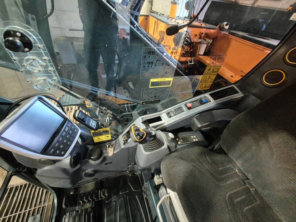 Hyundai HX 235 ALCR 2021 - Image 9