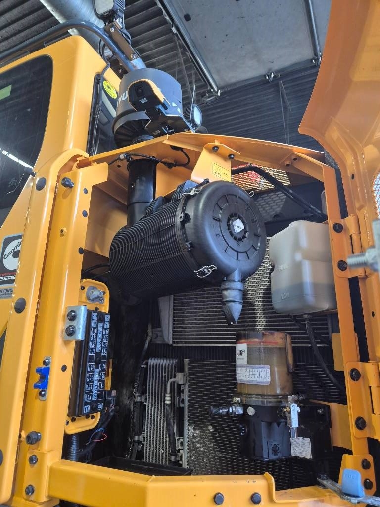 Hyundai HX 235 ALCR 2021 - Image 12