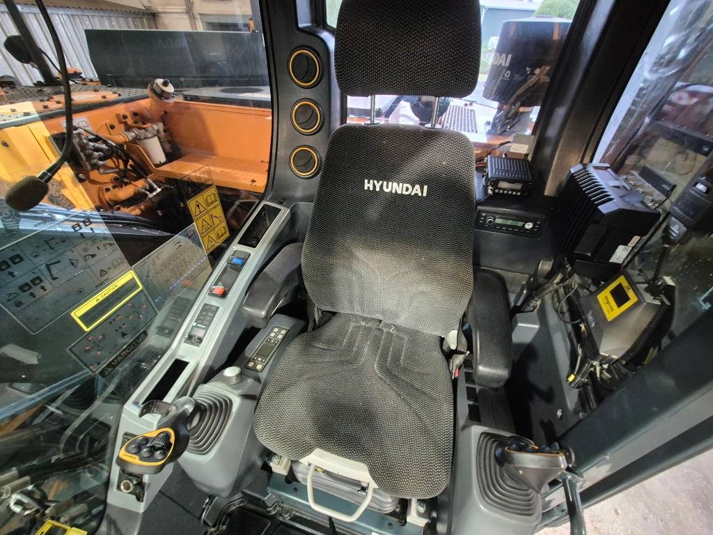 Hyundai HX 235 ALCR 2021 - Image 8