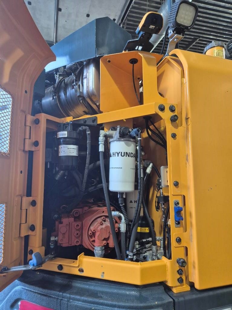 Hyundai HX 235 ALCR 2021 - Image 13