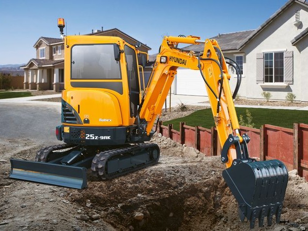 Hyundai R 25 Z-9AK - Image 3