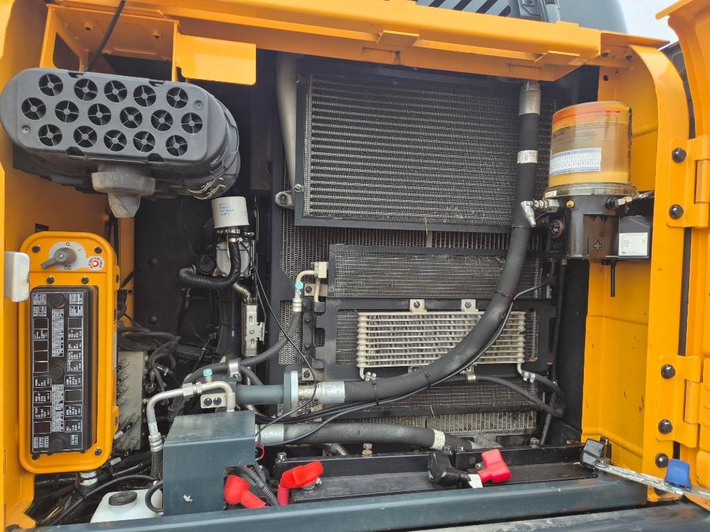 Hyundai HX 180 L 2019 - Image 13