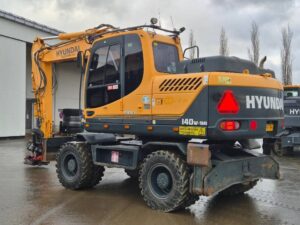 Hyundai R 140 W-9A 2014